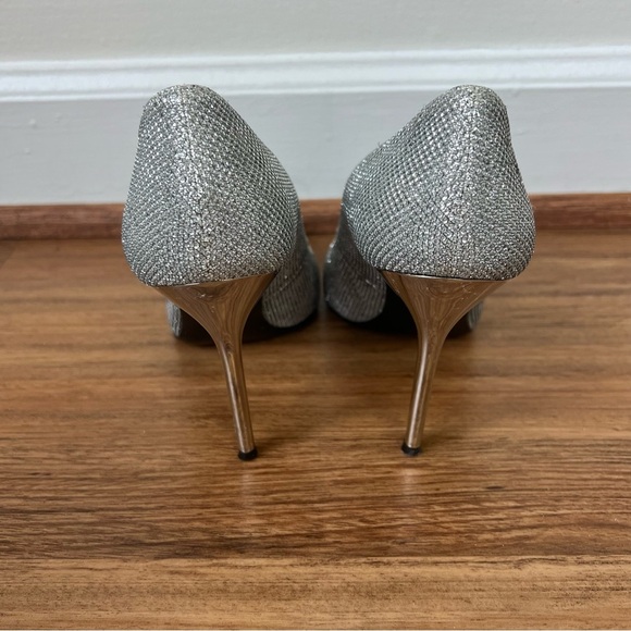Stuart Weitzman Silver Sparkle Pointed High Heel Stilettos - Picture 10 of 13